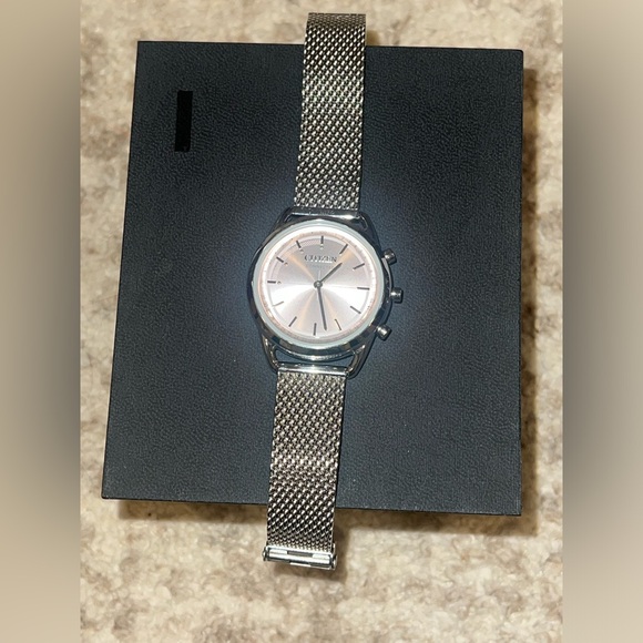 Citizen PINK DIAL SILVER STAINLESS MESH BAND WOMENS WATCH - Picture 4 of 6